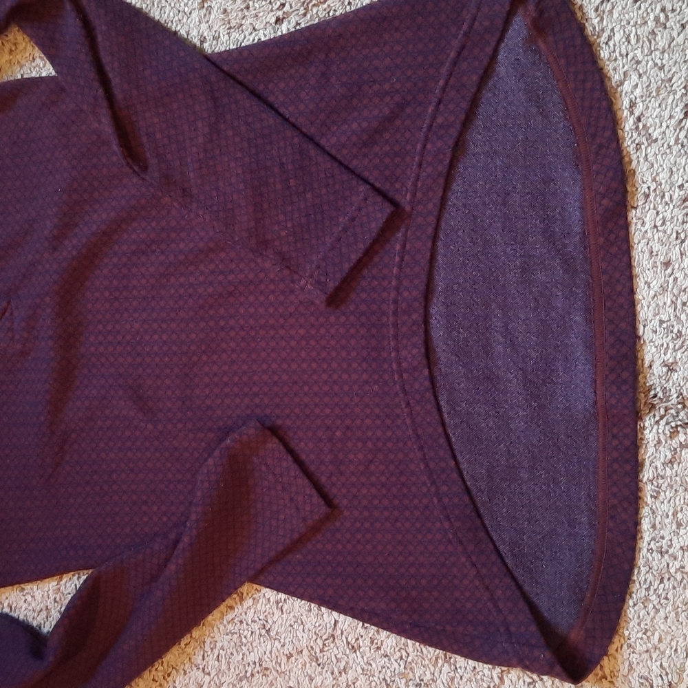 Merrell shirt - Picture 3 of 3